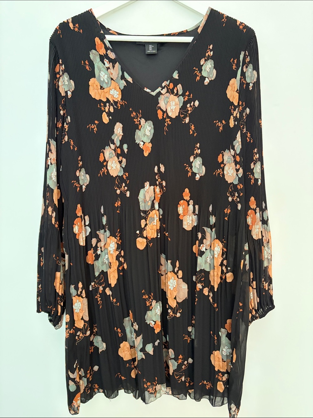 Rachel Zoe Women's Black Floral V-Neck Pleated Plisse Dress